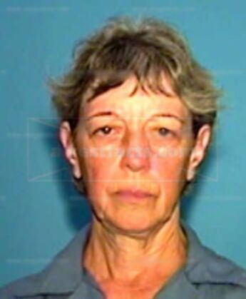 Linda G Upton