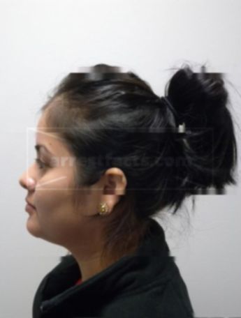 Ana L Flores-Cruz