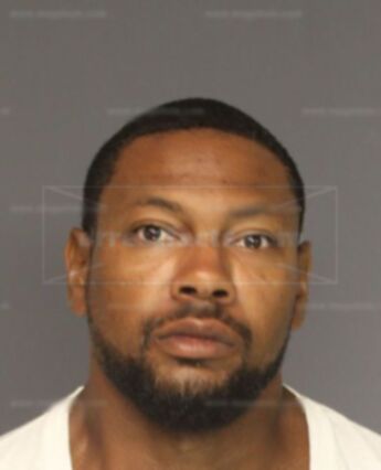 Lamont L Dix