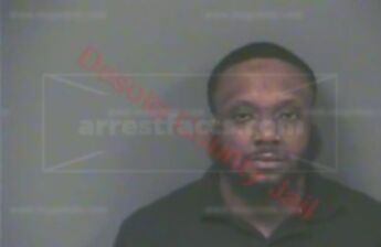 Essic Rashad White