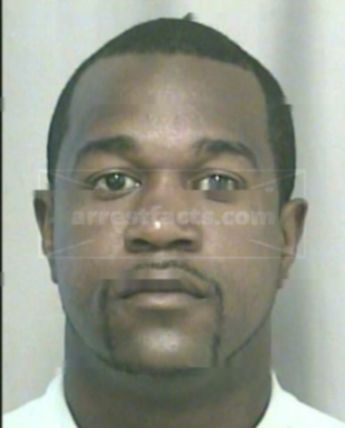 Donyel L Mcafee