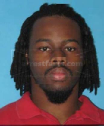 Treavon L Isom