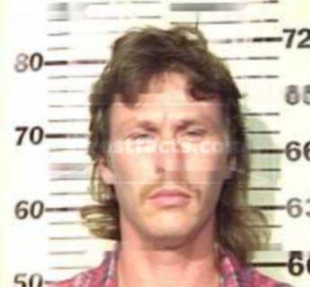 Darrell W Wilson