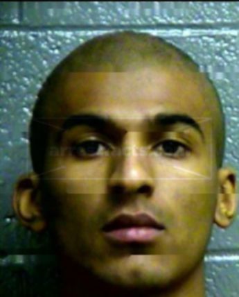 Tevin R Gaines