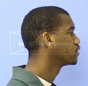 Craig M Riggins