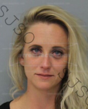 Lisa Elizabeth Kinnaly
