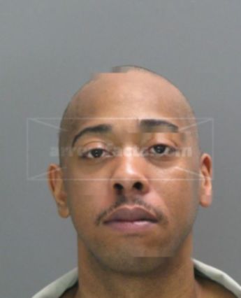 Johnathan Tremaine Glover