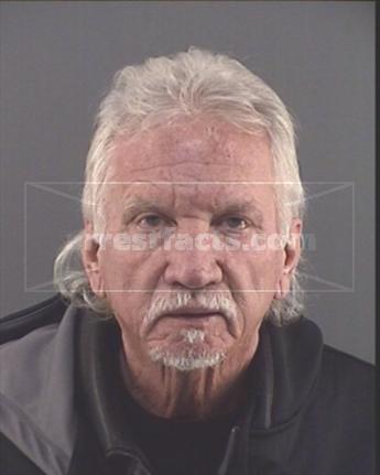 Johnnie R Reno