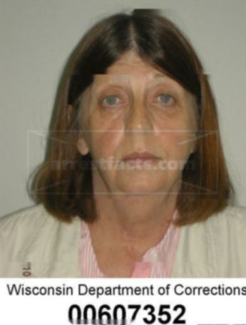 Patricia J Lopac
