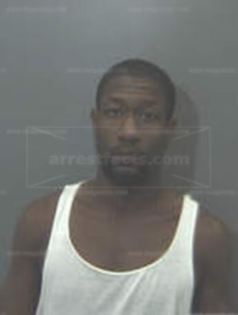 Lee Charles