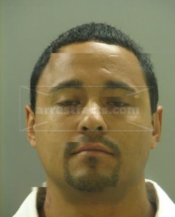 Alfredo L Soto