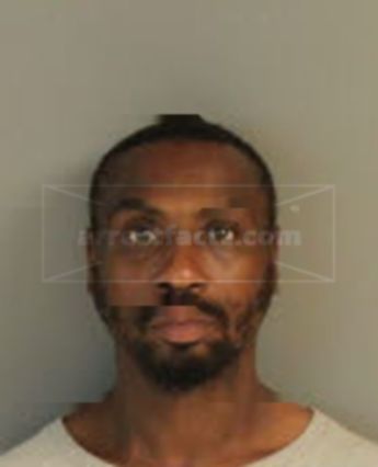 Lawrence A Everett