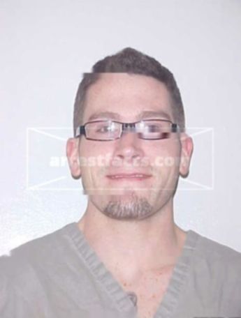 Zachary P Starnes