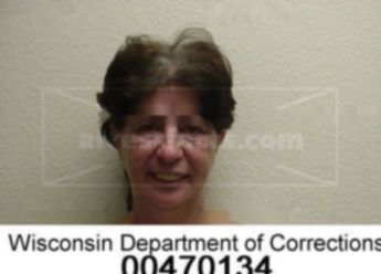Vicki L Klapka