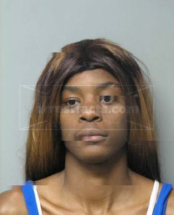 Lashawnda R Hines