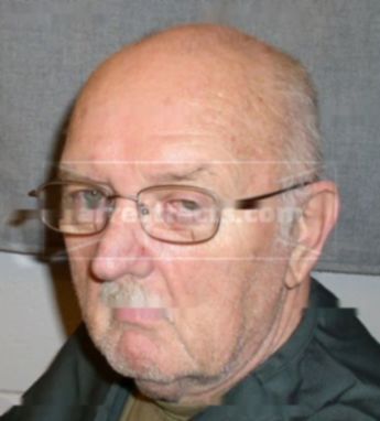 Robert E Clark