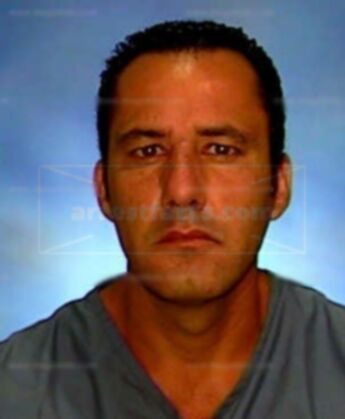 Luis D Margarejo