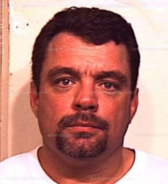 Lester Lavon Urich