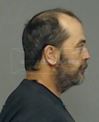 Mike Wayne Robertson