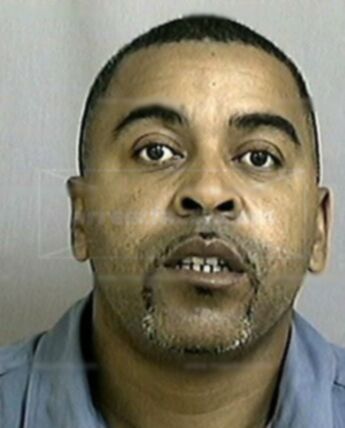 Willis J Suttle