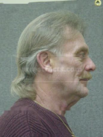 Bruce J Cioni