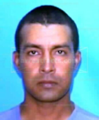 Julio E Acevedo
