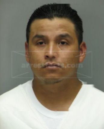 Victor H Tapia