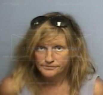 Ladona Gayle Gumm