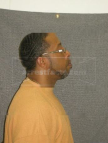 Calvin R Clemons