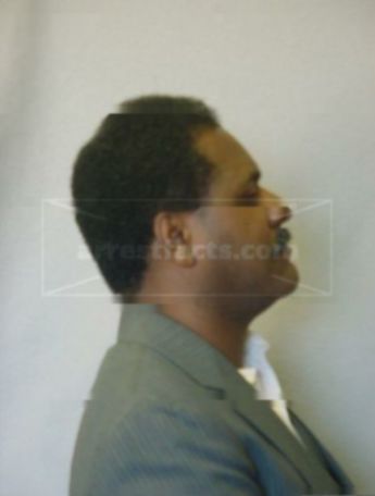 Eric L Arnold