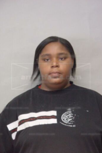 Shenieca R Nunn