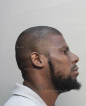 Marquis J Wallace