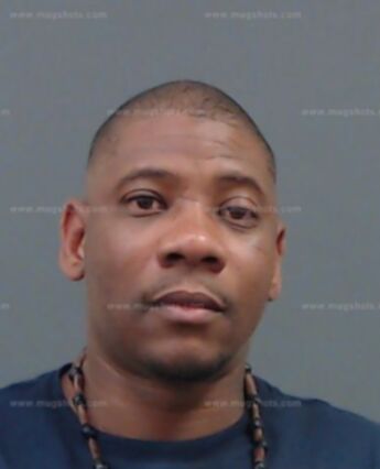 Robert Earl Washington