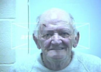 Edward L Carrothers