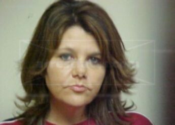 Sandra J Henslee