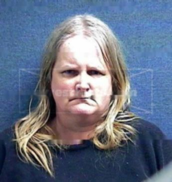 Alberta F Lyvers