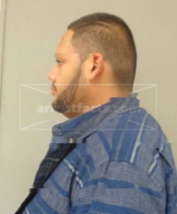 Lucio E Hernandez
