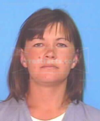 Tina L Suggs