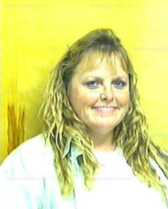 Linda L Eason