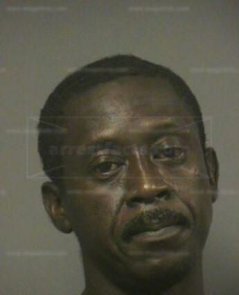 Reginald L Huggins