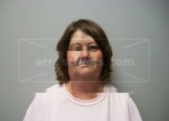 Lisa J Barnes
