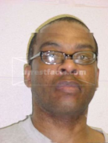 Marcus D Bradford
