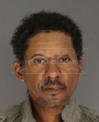 Esteban C Barrett