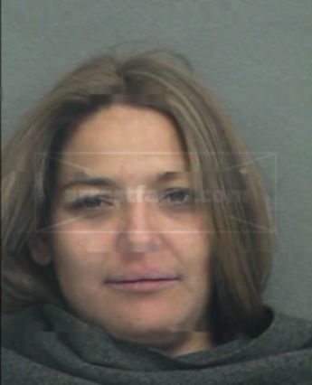 Qiola R Batrez