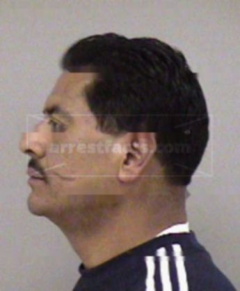 Jose G Barron
