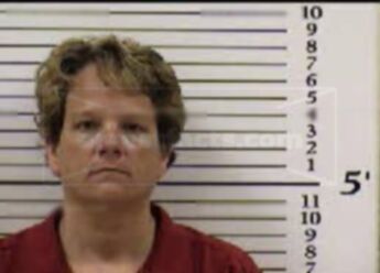 Jennifer Lyndsey Ladd