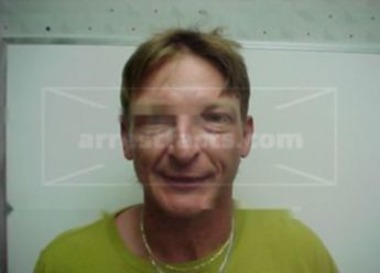 Damon T Trabert