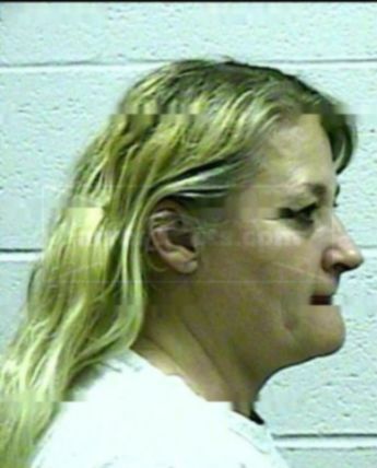 Kymberly L Lewis
