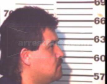 Raul Douglas Flores