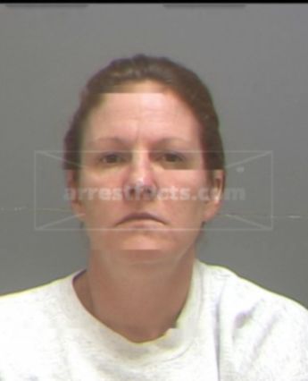 Leslie Leigh Dreyer